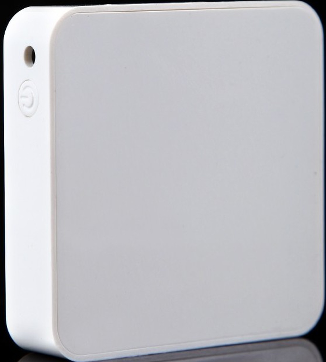 Беспроводной USB-накопитель + SD конвертер для iPad/iPhone, белый фото