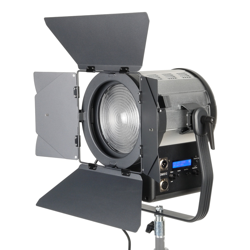Осветитель студийный GreenBean Fresnel 200 RGB X3 DMX фото