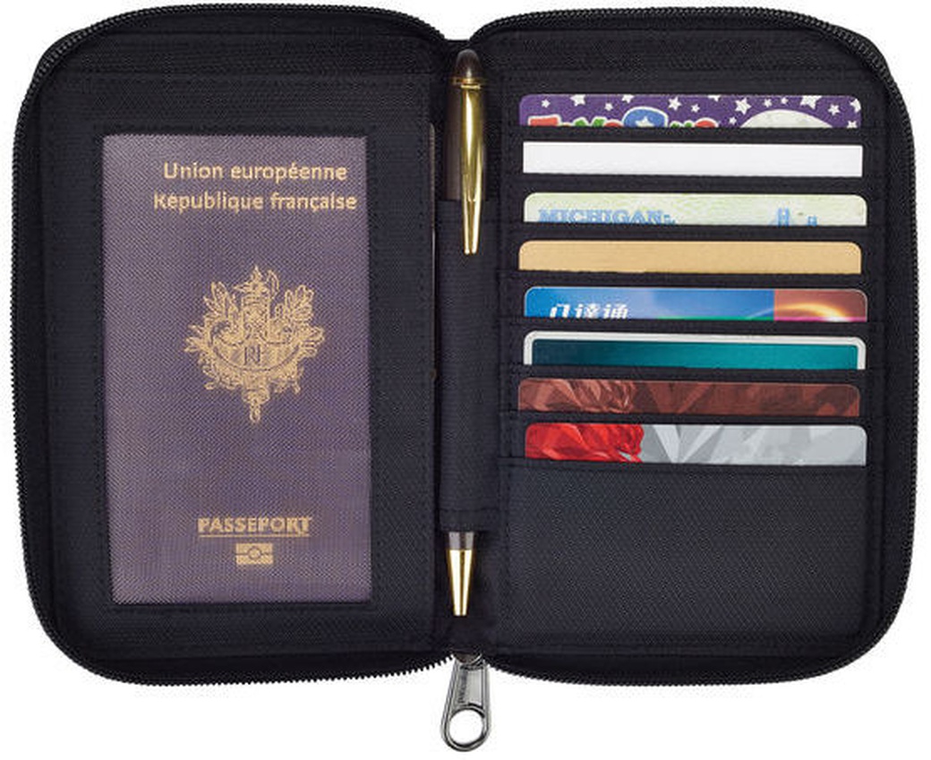 Кошелек Pacsafe Daysafe passport wallet, Синий/белые точки, 20530625 фото