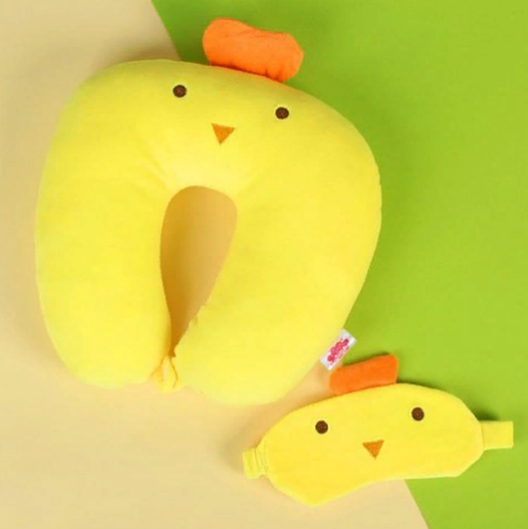 Антистресс-подголовник HUANGGANG JIAZHI TEXTILE Цыплёнок с маской для сна желтый фото