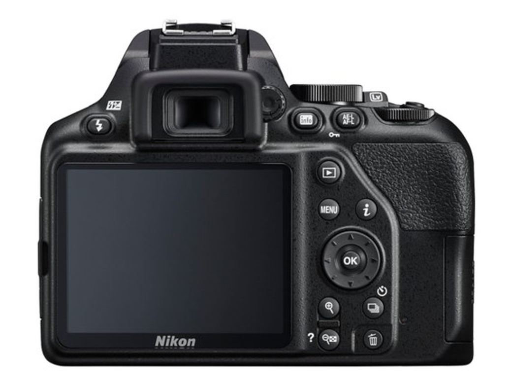 Nikon D3500 Kit 18-140mm f/3.5-5.6 VR фото